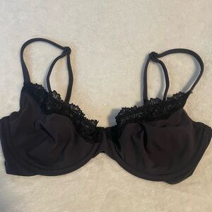 SKIMS Black Lace Accent Bra 32D New without tag